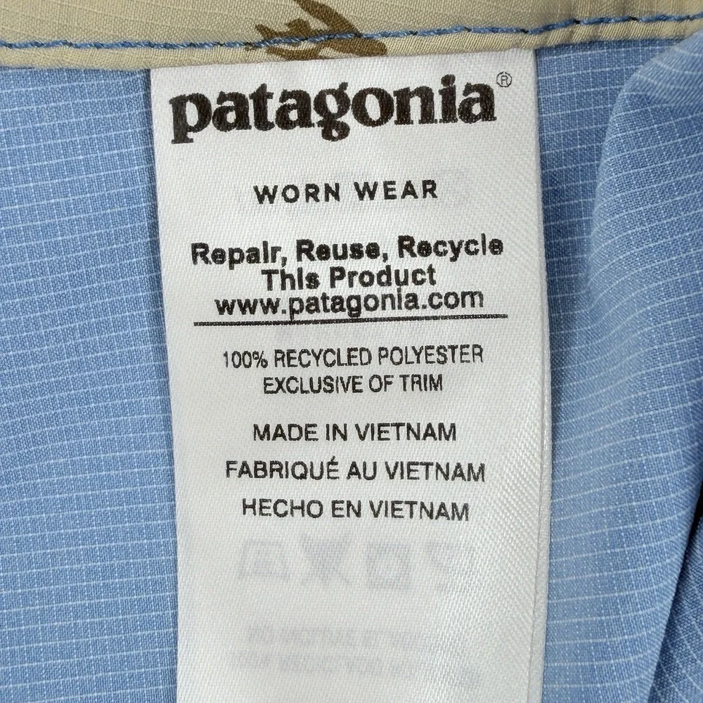 Patagonia Wavefarer Board Shorts Mens 36 Blue Tropical Floral Surf Swim 86611
